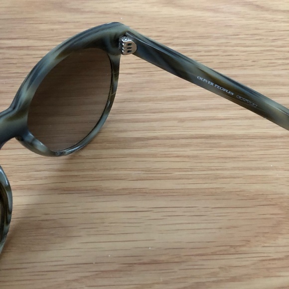 Oliver Peoples Alivia Sunglasses - Brownish Green - Picture 5 of 5